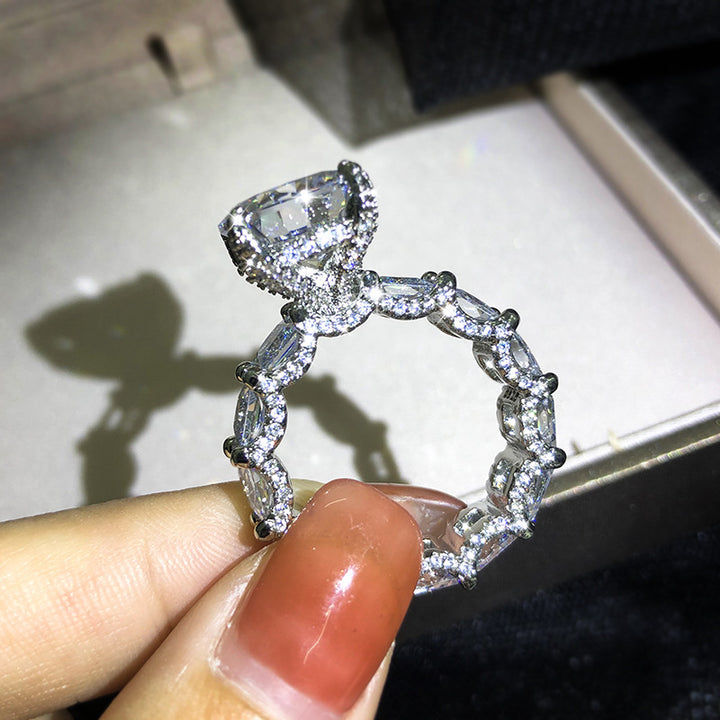 Statement Solitaire Ring Set