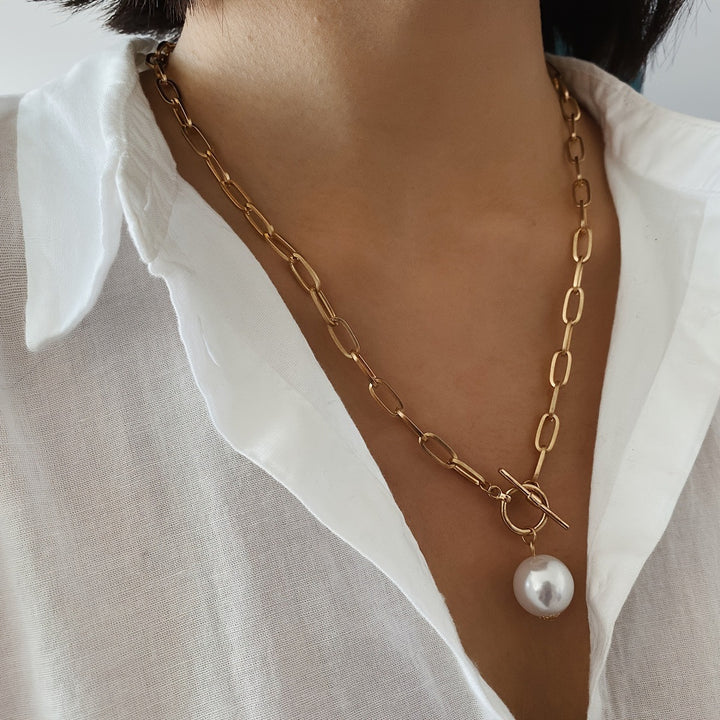 Vintage Natural Pearl Toggle Chain Necklace