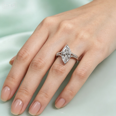 💖 A Love Story Captured In Every Sparkle 💖